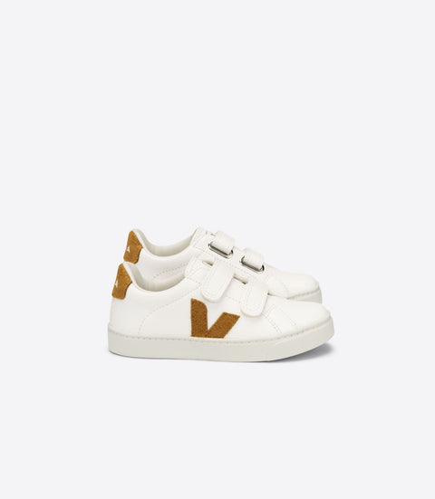 VEJA Kids SS23 Collection.