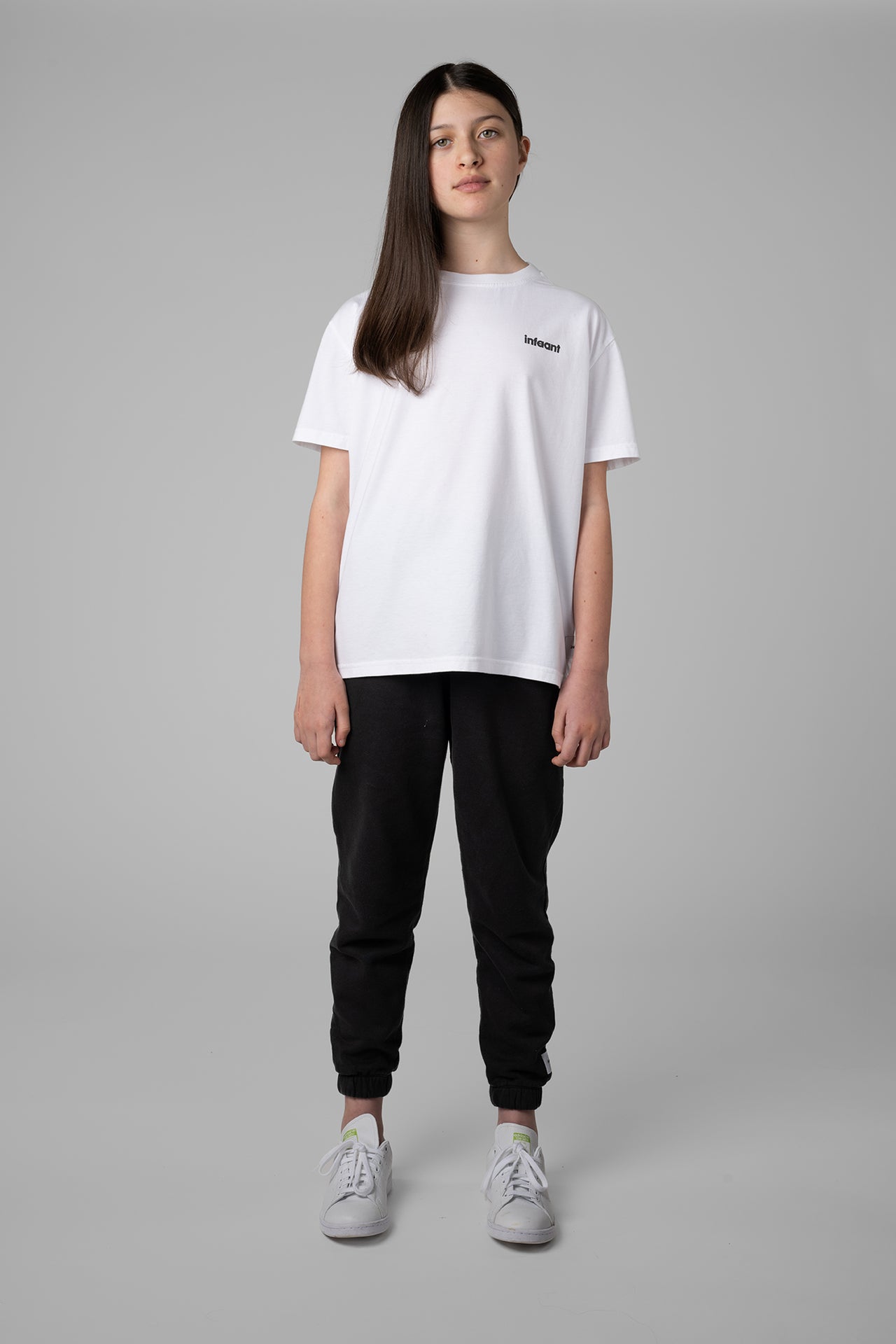 infaant Chest Logo Tee - White/Washed Black – Infaant